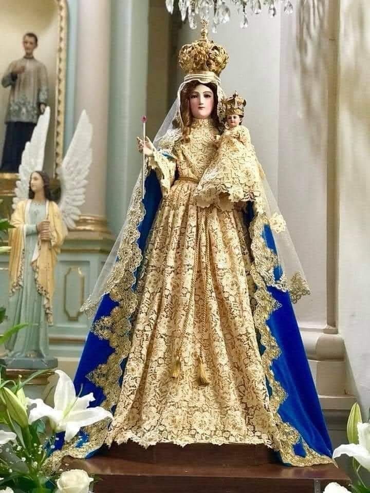 Virgen desatadora de nudos